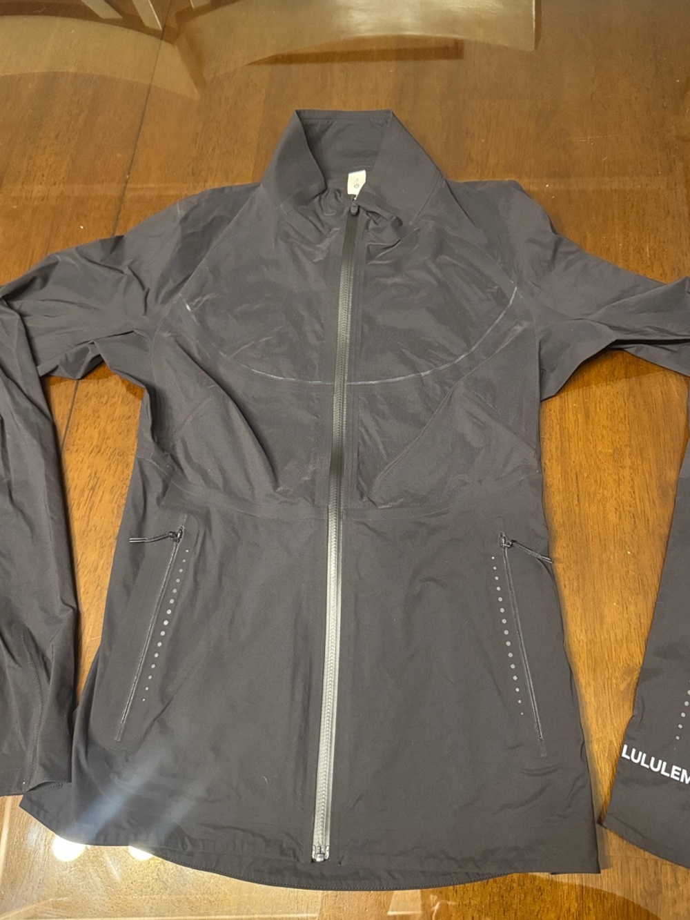 lululemon athletica Black Full-Zip Waterproof Jacket size 2
